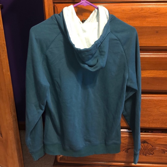 Puma hoodie - Picture 2 of 4